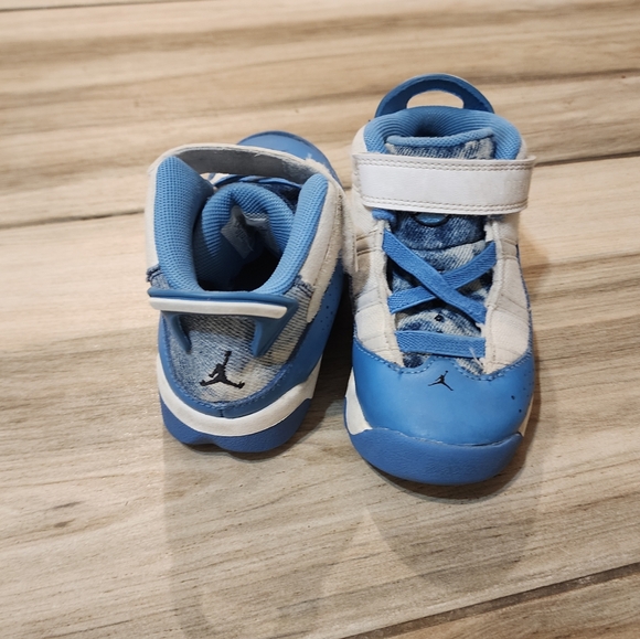 Jordans - Picture 4 of 5